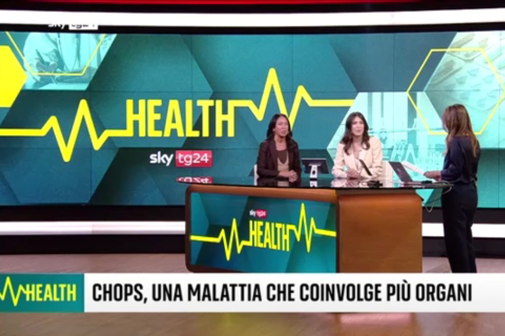 immagine iniziale del servizio a Health con le due ospiti e la presentatrice attorno al tavolo